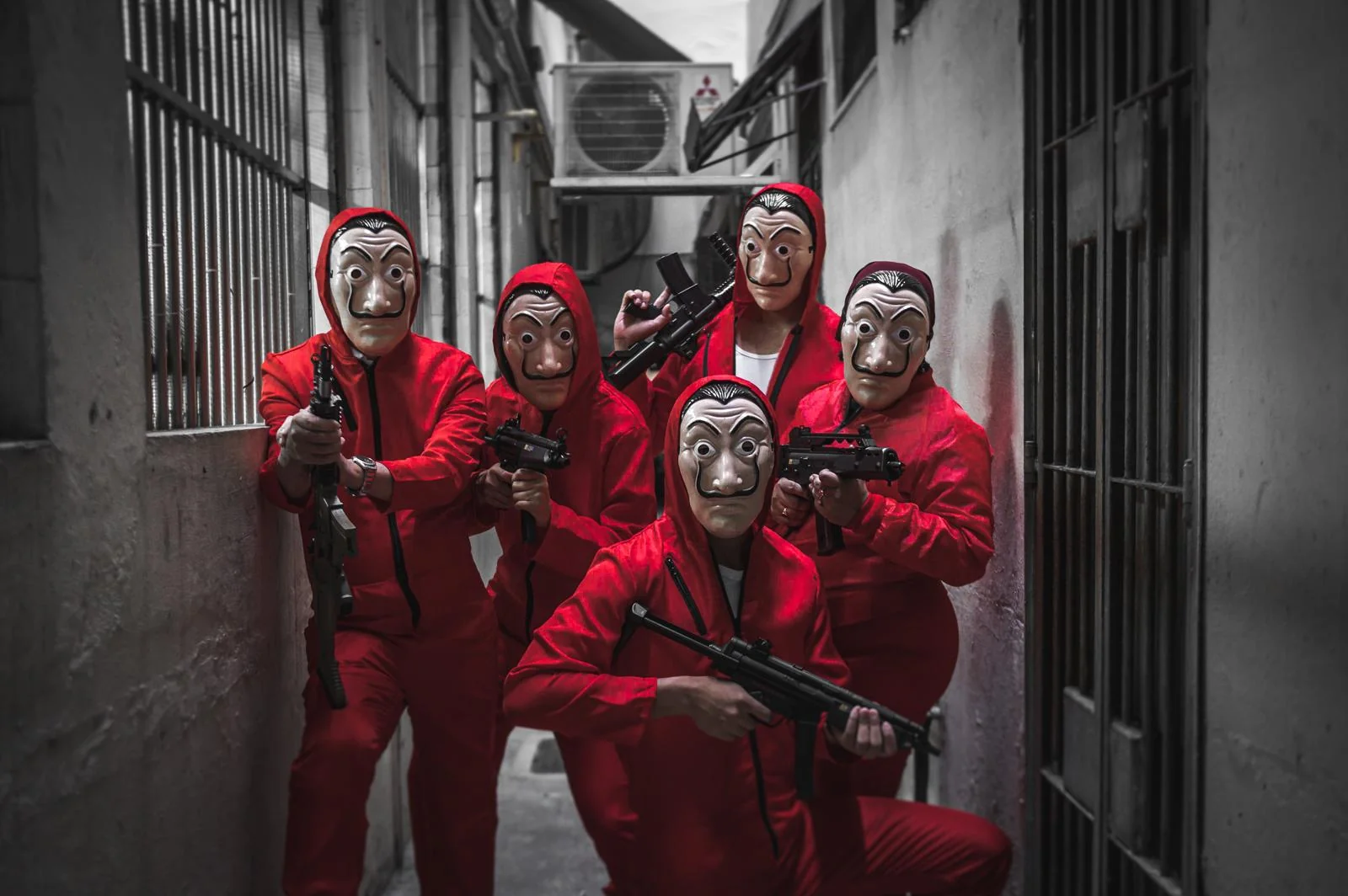 money heist - Image 4